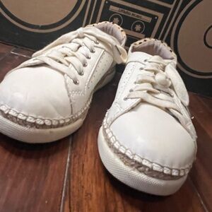 Dolce Vita Cream Sneakers
